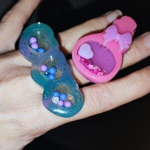 Set Of 2 Resin Shaker Rings